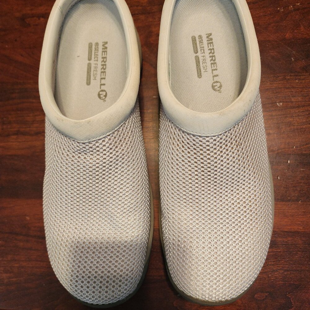 Merrell slip on shoes, sz 11
